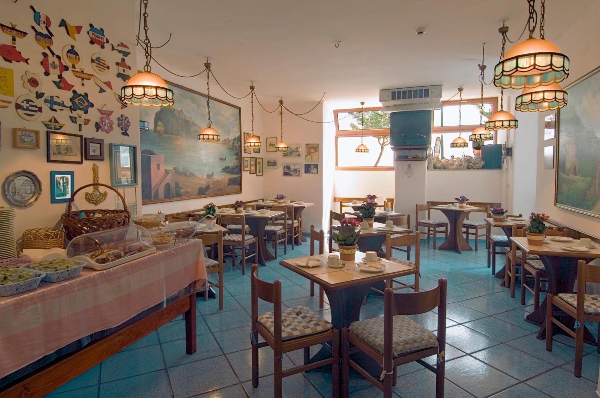 Hotel Eugenio Ischia Buitenkant foto