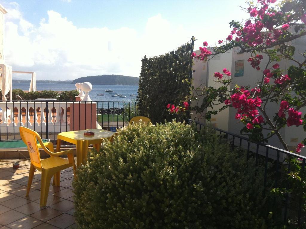 Hotel Eugenio Ischia Buitenkant foto