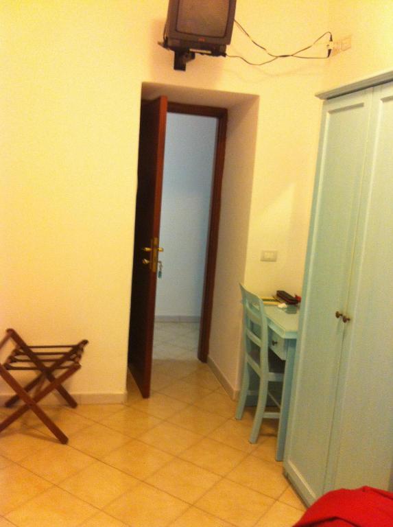 Hotel Eugenio Ischia Kamer foto